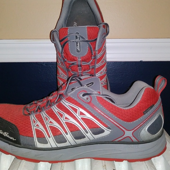 Eddie Bauer sneakers - Picture 2 of 2